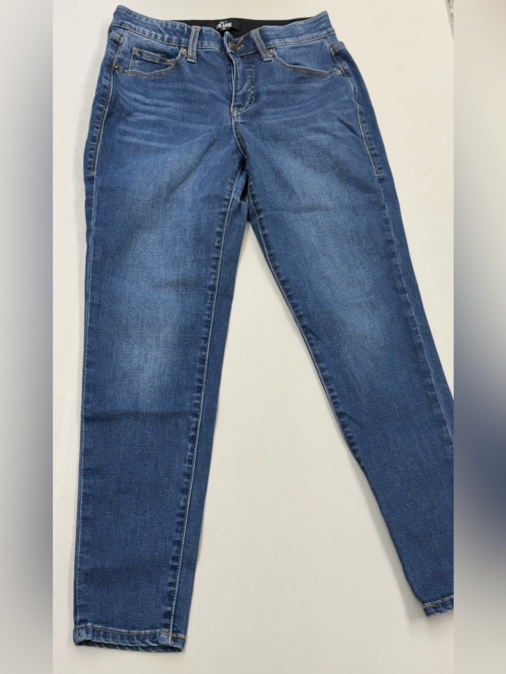 Lularoe Woman’s Blue Denim stretch Skinny blue Jeans size 26